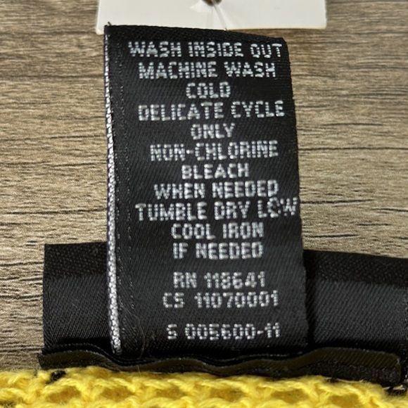 Lane Bryant sweater NWT Yellow - Picture 7 of 7